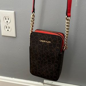 Classy Calvin Klein crossbody
